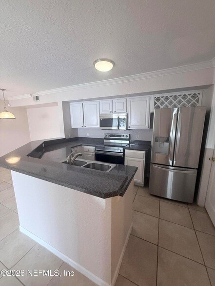 Foto del edificio - 425 Timberwalk Ct
