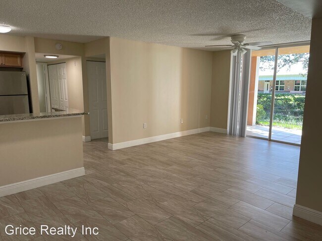 Foto del edificio - 1210 Wildwood Lakes Blvd