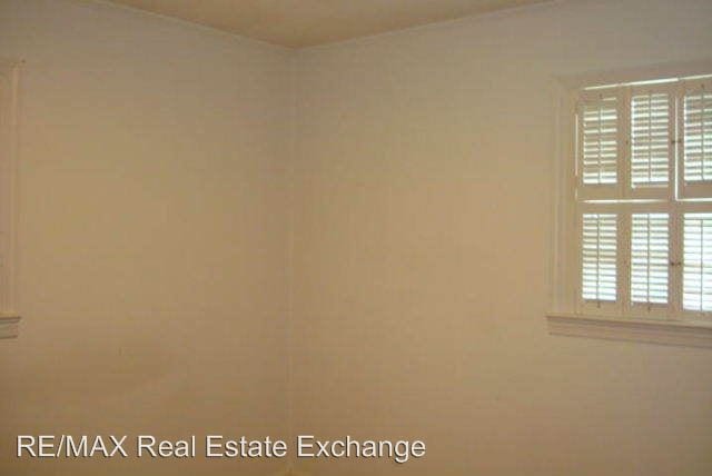 Building Photo - 1202 Hardin Rd