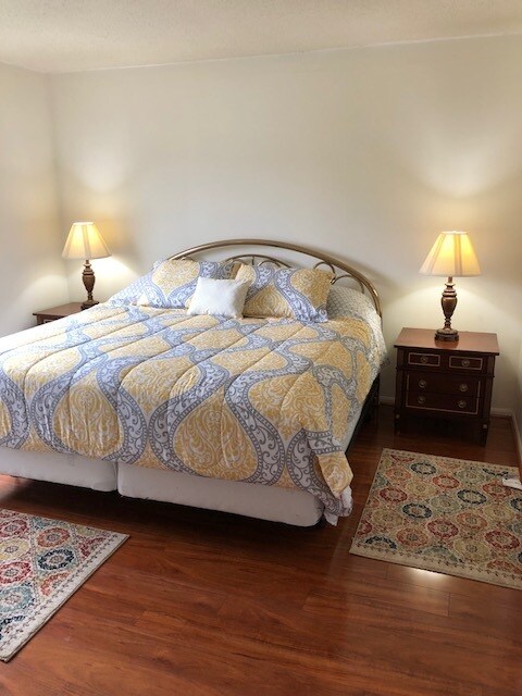 Foto del edificio - 8380 Greensboro Dr