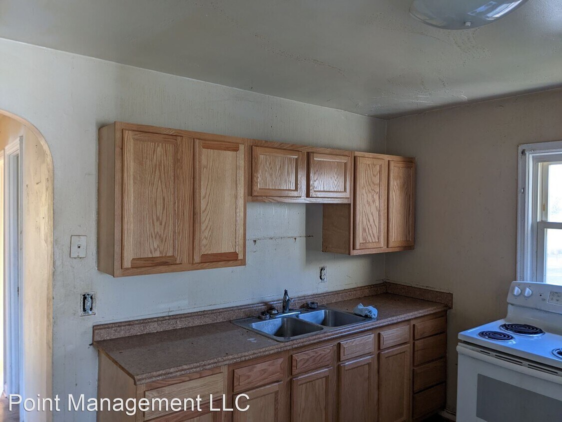 Building Photo - 3 br, 1 bath House - 2502 Clifton St NW