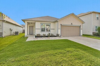 Building Photo - 1028 White Birch Ln
