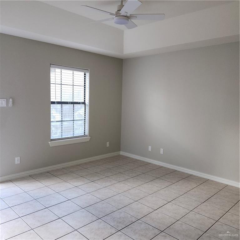 Foto principal - 1501 W Carmen Ave