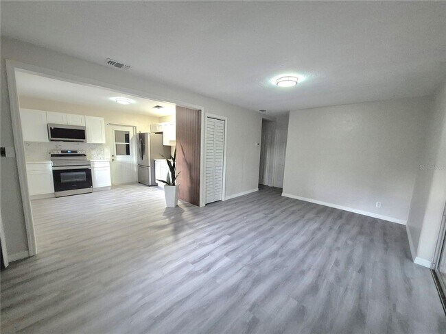 Foto del edificio - 618 Aurora St