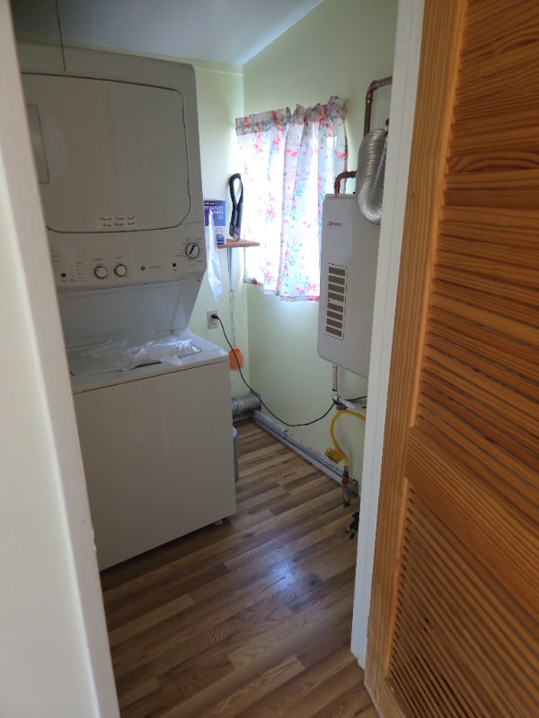 Building Photo - 115 8th St