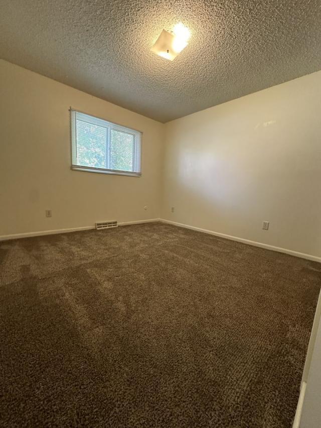 Building Photo - 2 bedroom in Billings MT 59101