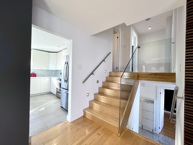 Building Photo - 9 Musgrave St