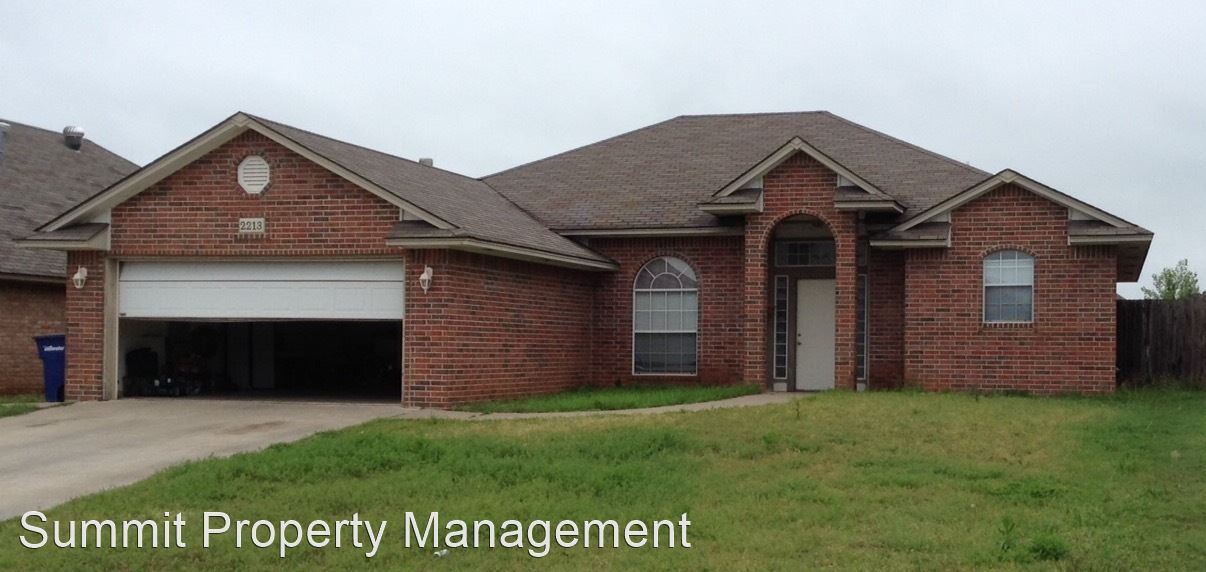Foto principal - 3 br, 2 bath House - 2213 N. Manning