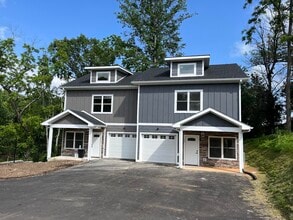 Building Photo - 35 Dominic Ln