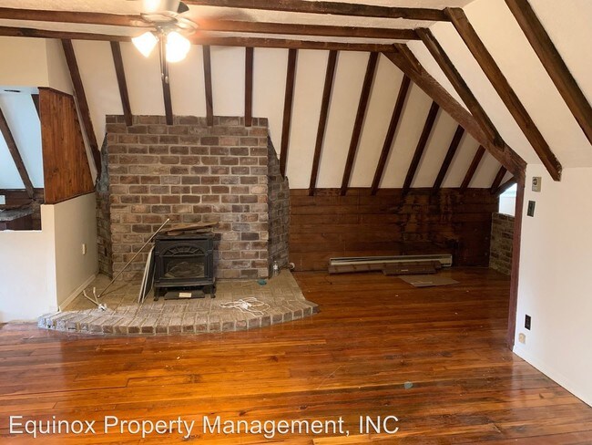 Building Photo - 507 1st Ave