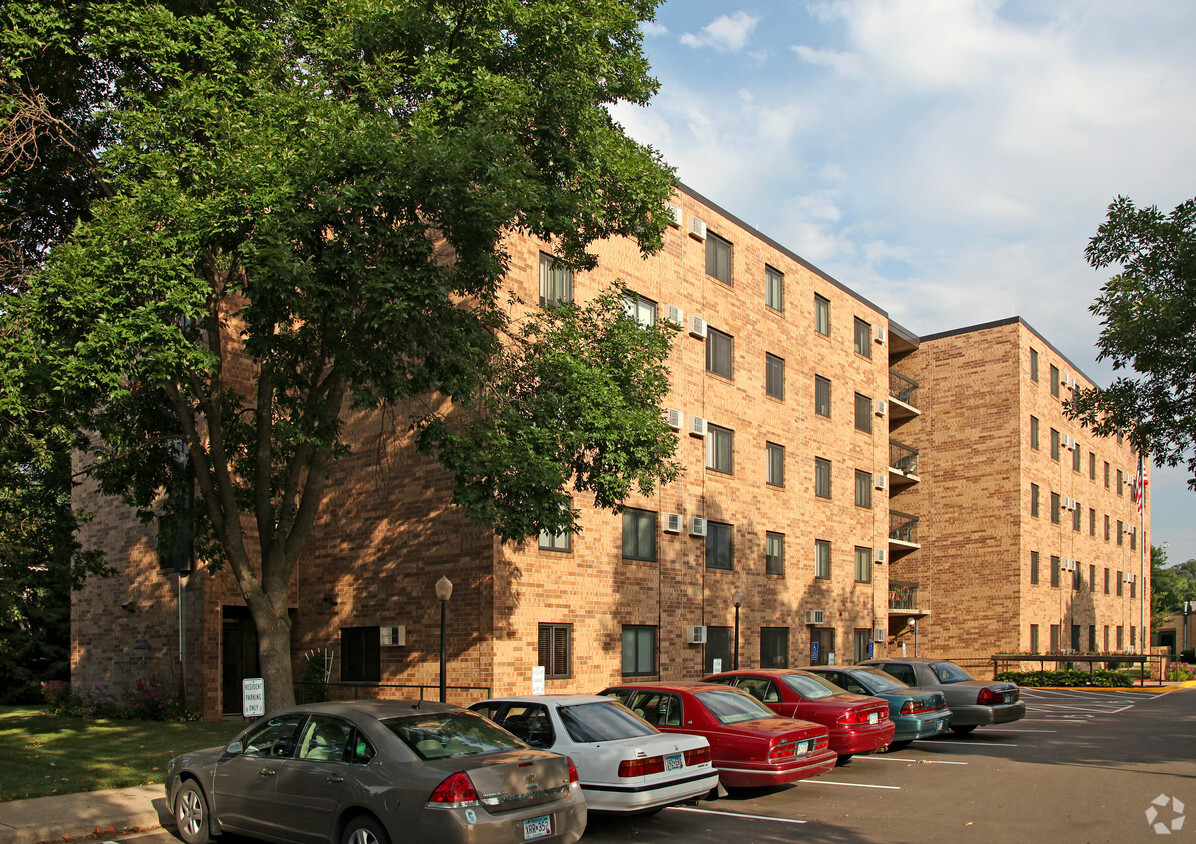 Primary Photo - Talheim Apartments