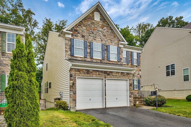Foto del edificio - 3461 Eagle Ridge Dr