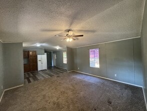 Building Photo - 20792 Old Hwy 59