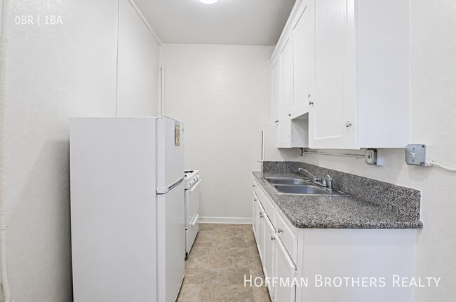 Foto del edificio - 425 S Grand View St