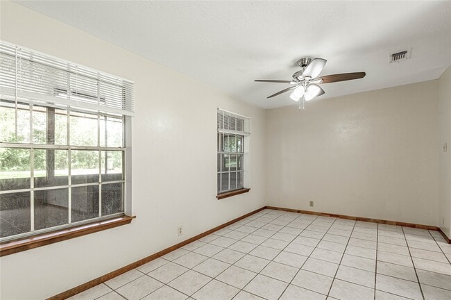 Building Photo - 4640 FM1374