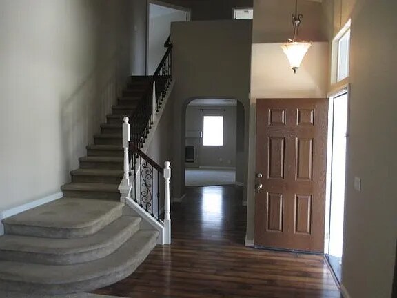 Building Photo - 142 Mike Gartrell Cir