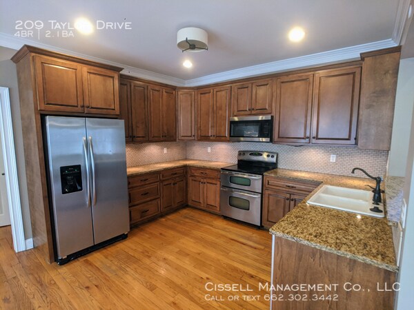 Foto del edificio - 209 Taylor Drive