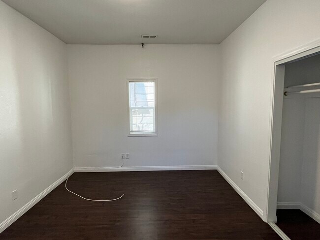 Dormitorio 1 - 3136 Union St