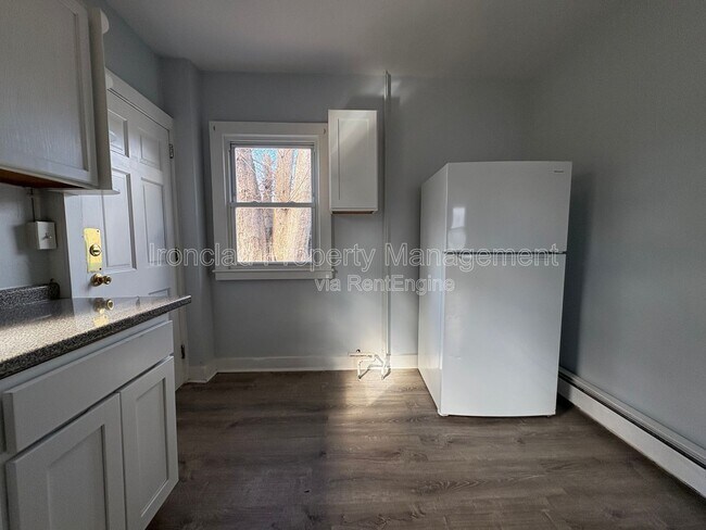 Foto del edificio - 206 Main St