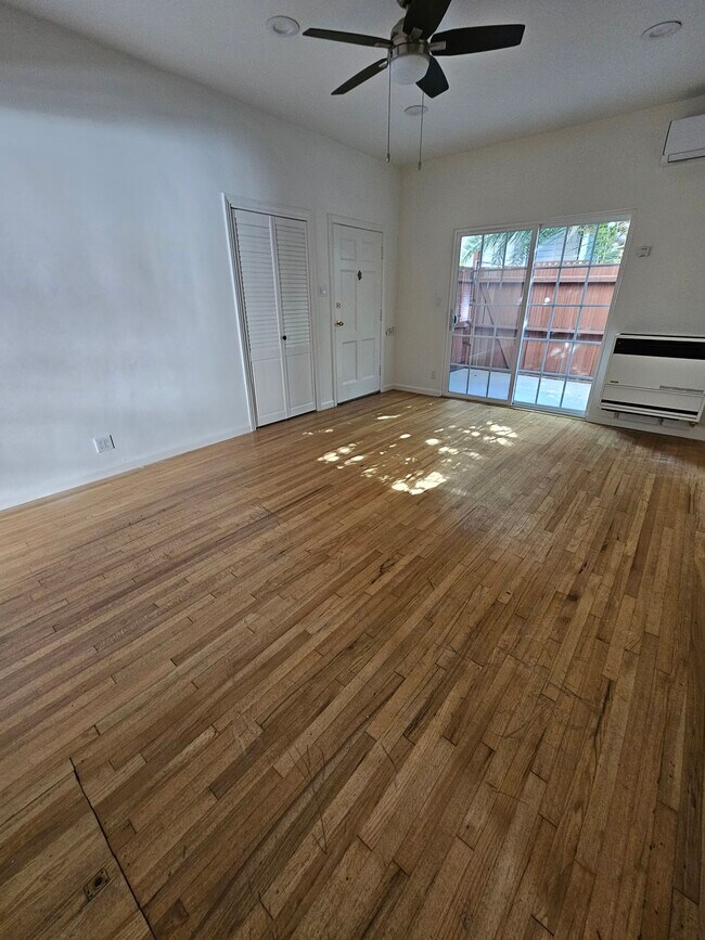 2417 Patricia Ave Unit 2417 1/2, Los Angeles, CA 90064 Apartments in Los Angeles, CA