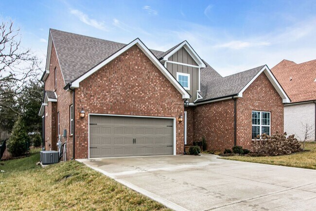 Foto del edificio - Awesome 4BE/2.5BA in the heart of Sango in Hereford Farm Subdivision!