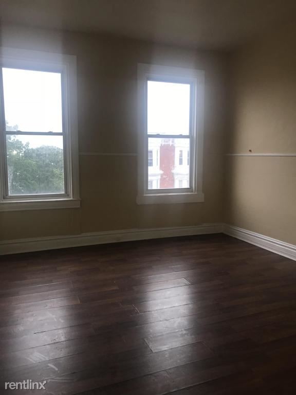 Foto del edificio - 831 N Fulton Ave