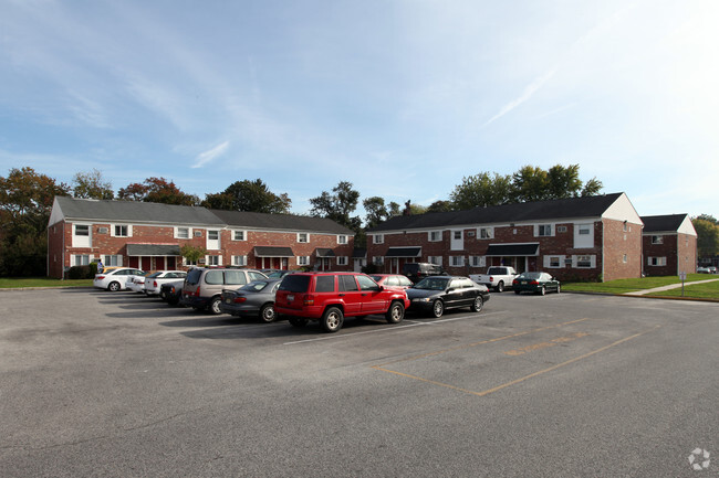 Building Photo - The Arbors on Main Apartments