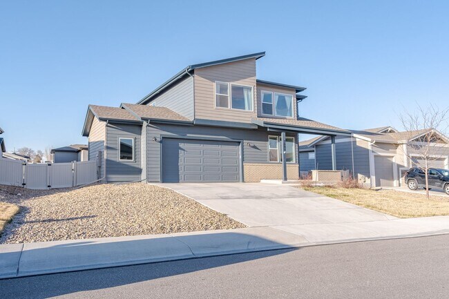 Foto del edificio - Stunning 3 Bed 2.5 Bath Home in Harvest Village