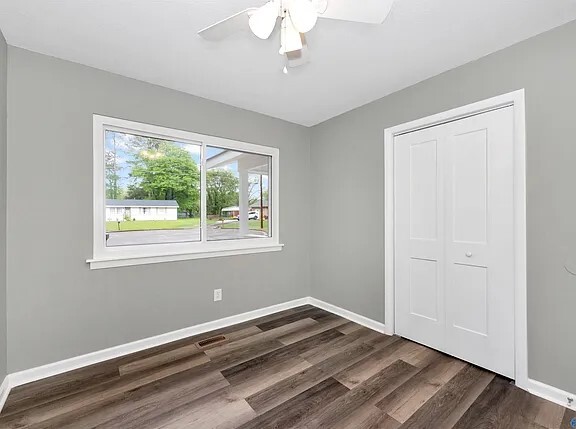 Building Photo - 3410 Freda Ln NW