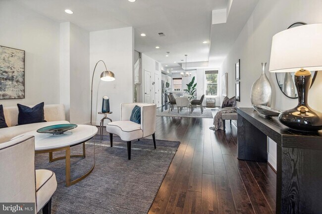 Foto del edificio - 1340 Park Road NW