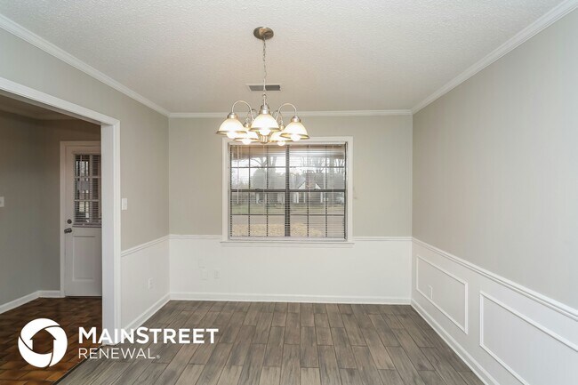 Foto del edificio - 7644 Millbridge Dr