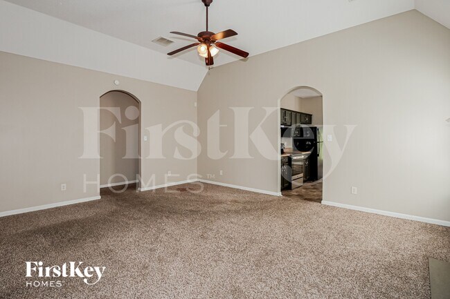 Foto del edificio - 9279 Windy Meadow Ln