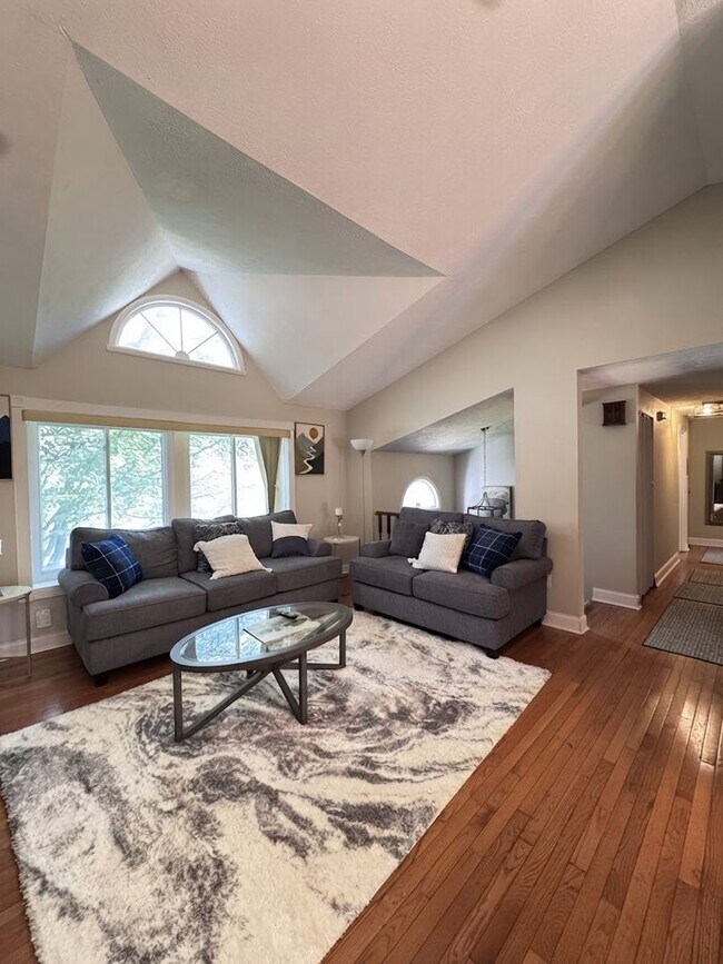 Foto del edificio - 1269 Windmill Ln