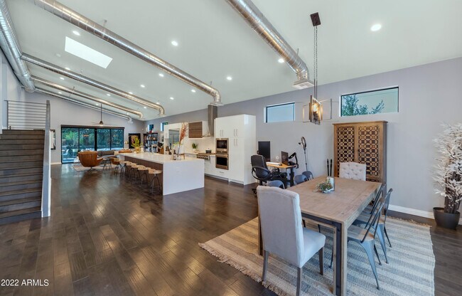 Foto del edificio - 3119 E Monterosa St