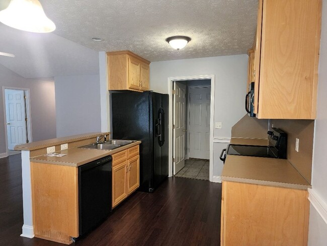 Building Photo - Garrett Pines Subdivision