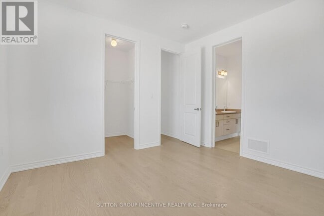 Building Photo - 59 Suzuki St