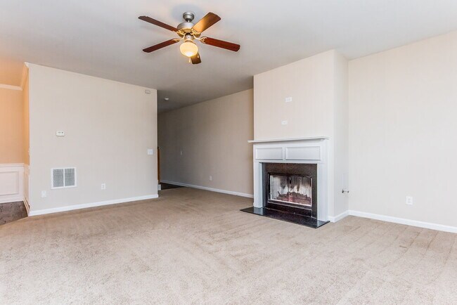 Foto del edificio - 309 Breeze Ct
