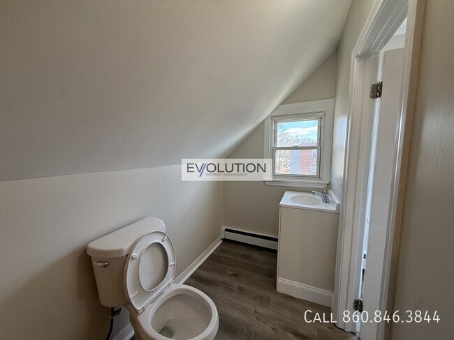 Foto del edificio - 228 Franklin Ave