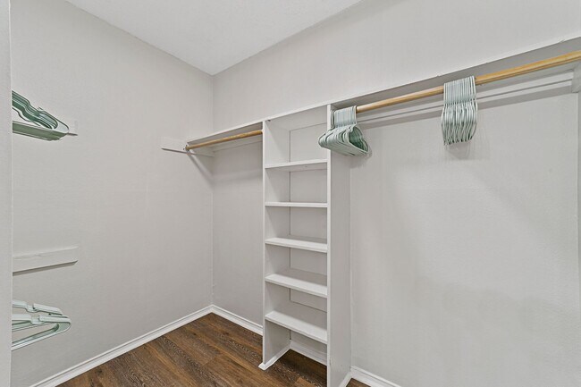 Interior Photo - Lakeside at North Park