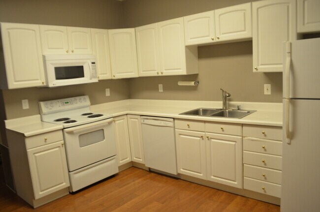 Cocina 2 - 511 E Indiana Ave