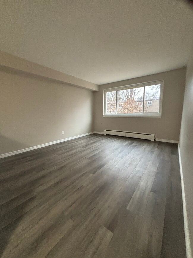 Photo du bâtiment - Renovated 1 Bedroom 1 Bathroom Apartment