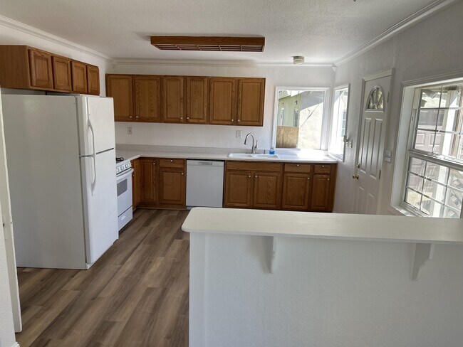 Foto del edificio - 339 Poplar St