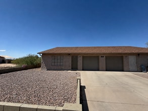 Building Photo - 10800 W Carousel Dr