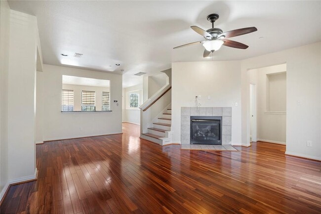 Building Photo - 2524 Jacobson Dr