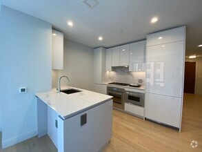 Building Photo - 135 Seaport Blvd