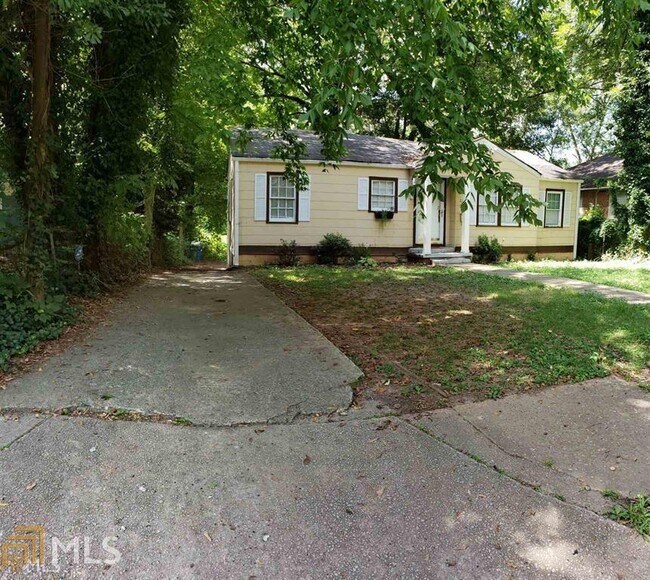 Building Photo - 1250 Oakland Terrace SW