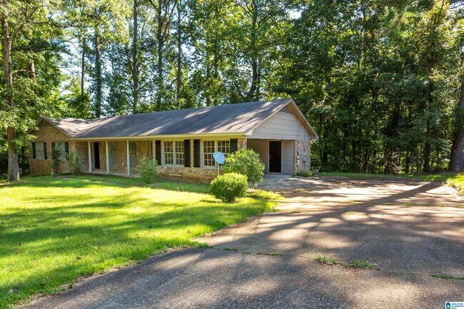 Foto del edificio - 4725 Woodvale Dr