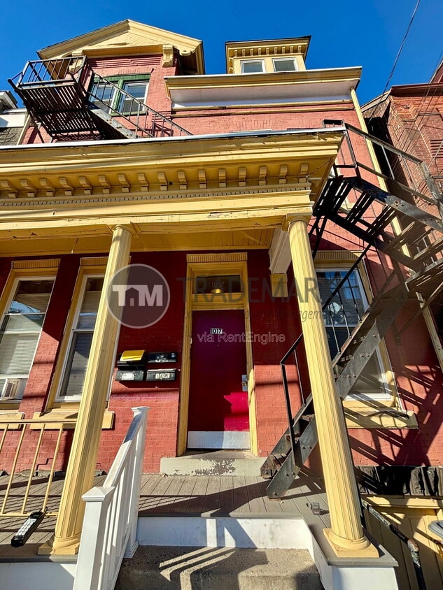 Foto principal - 1017 Lehman St