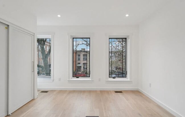 Foto del edificio - 55 P St NW