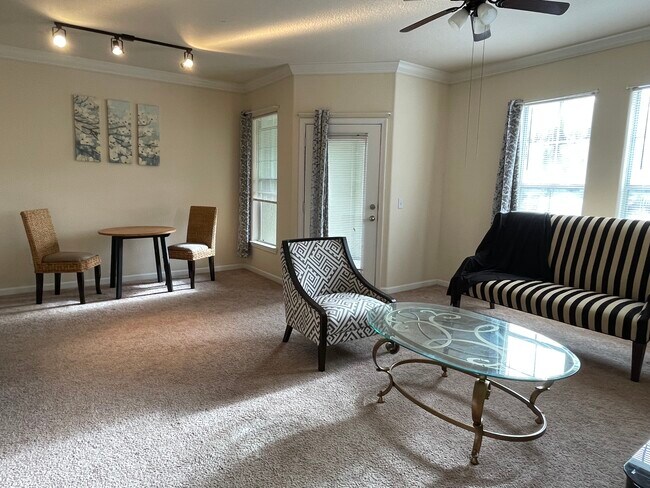 Foto del edificio - 8290 Gate Pky W